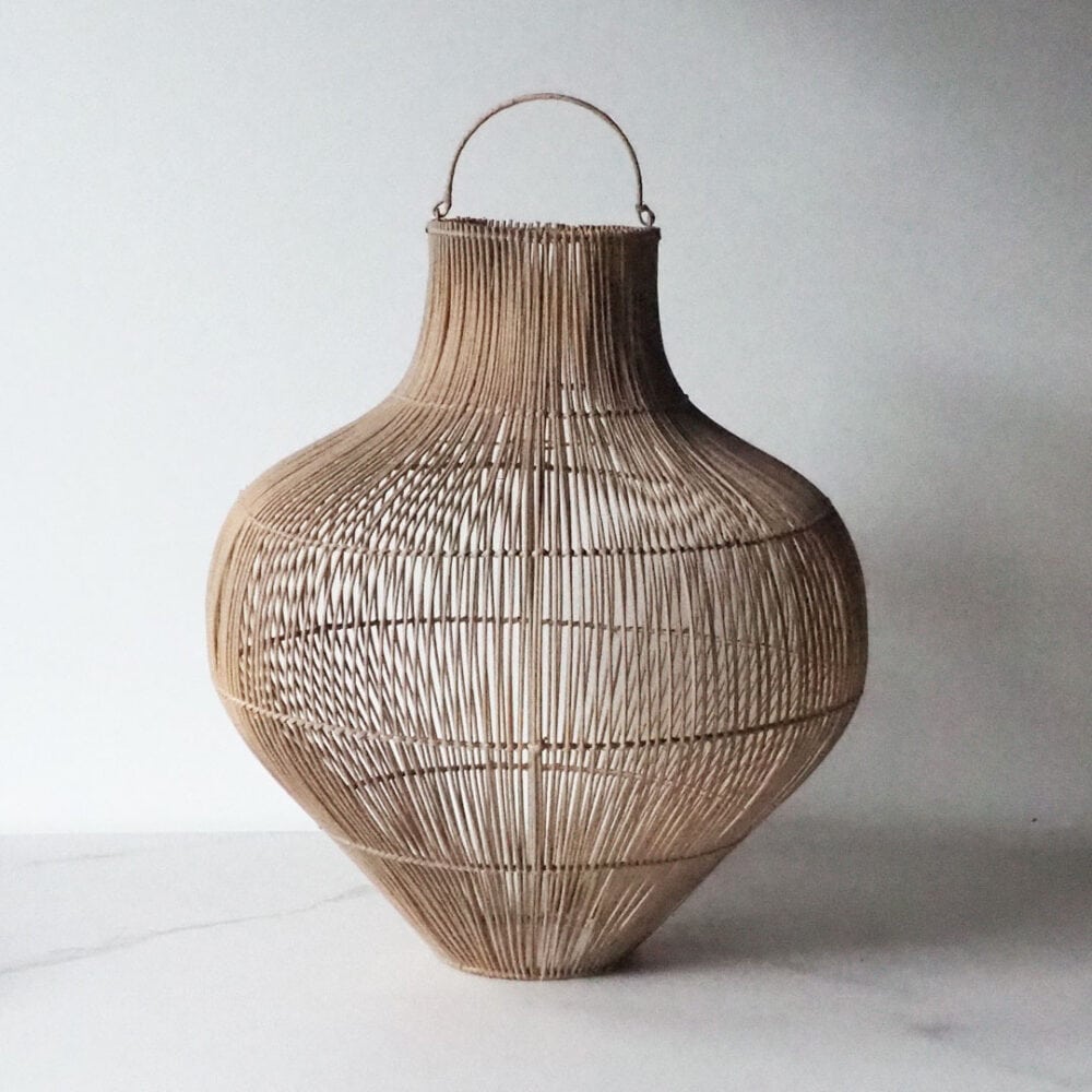 BELLARA (M) -rottinkivarjostin, harmaanbeige