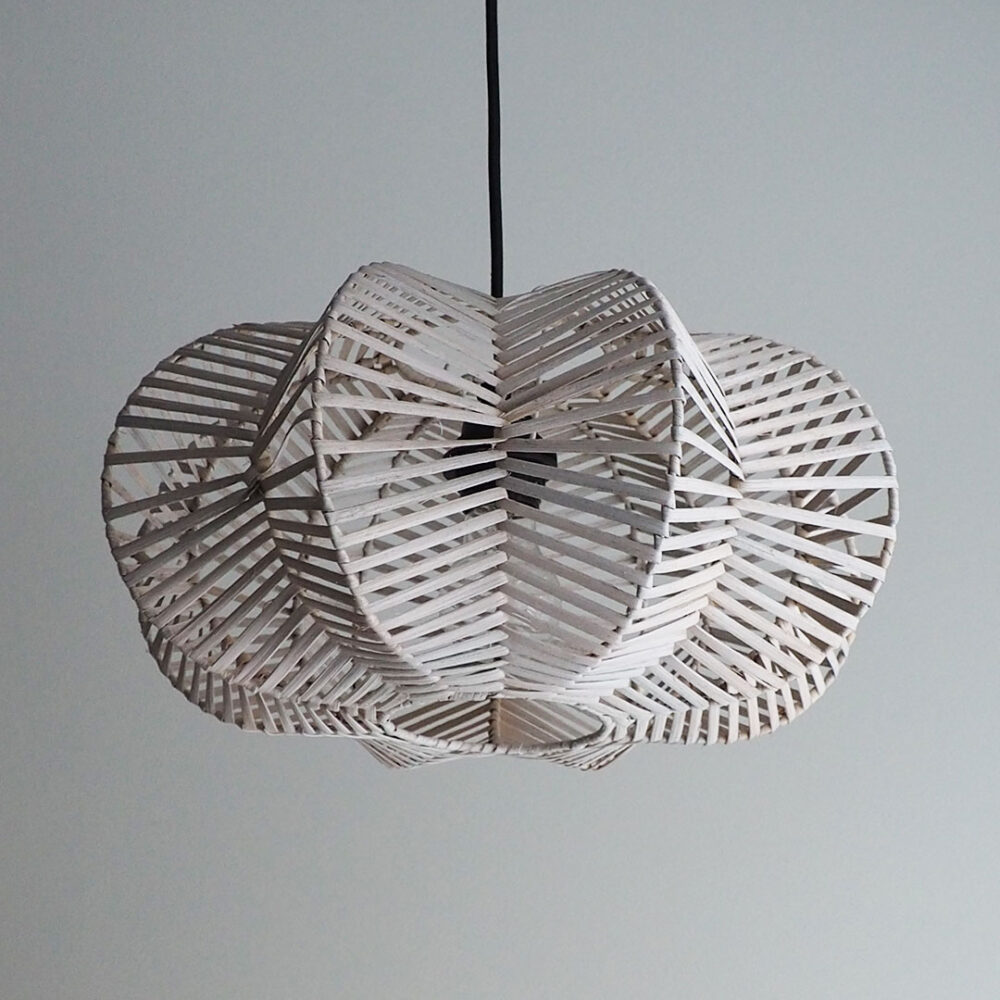 Euroka (S) -rottinkivarjostin, valkaistu